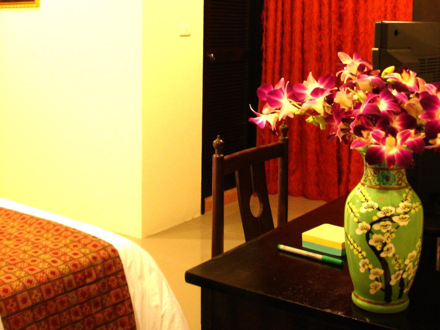 เดอะ บางขุนพรหม สวีท Hotel กรุงเทพมหานคร ภายนอก รูปภาพ